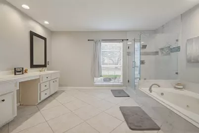 2250 Strathmore Drive, Highland Village, TX 75077 - Photo 12