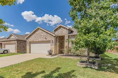 2429 Senepol Way, Fort Worth, TX 76131 - Photo 2
