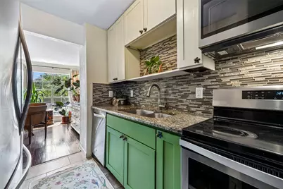 5757 Martel Avenue #A11, Dallas, TX 75206 - Photo 14