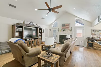 101 Shady Valley Circle, Weatherford, TX 76086 - Photo 4
