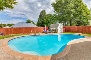 101 Shady Valley Cir, Weatherford, TX 76086 - Photo 18