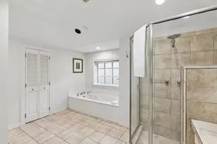 9639 Vista Oaks Dr, Dallas, TX 75243 - Photo 26