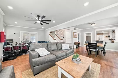 2716 Sanger Avenue, Waco, TX 76707 - Photo 4