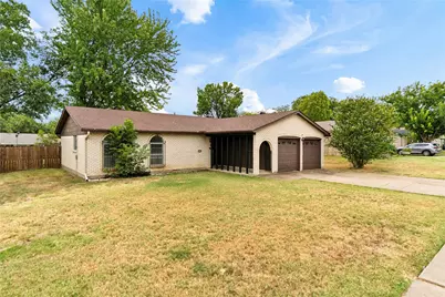 1710 Carla Avenue, Arlington, TX 76014 - Photo 2