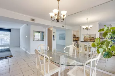 901 Roaring Springs Road, Fort Worth, TX 76114 - Photo 10