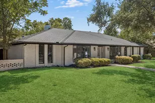 3216 Rotan Ln, Dallas, TX 75229 - Photo 1