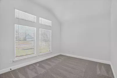 425 Rose Avenue, Cleburne, TX 76033 - Photo 14