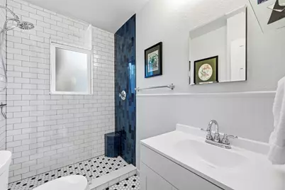 1715 Lansford Avenue, Dallas, TX 75224 - Photo 22