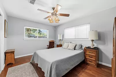 1715 Lansford Avenue, Dallas, TX 75224 - Photo 20