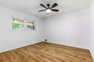1801 Clear Point Dr, Garland, TX 75041 - Photo 24