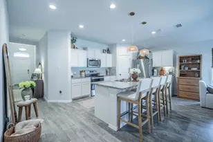 412 Foxhunter St, Fort Worth, TX 76131 - Photo 8