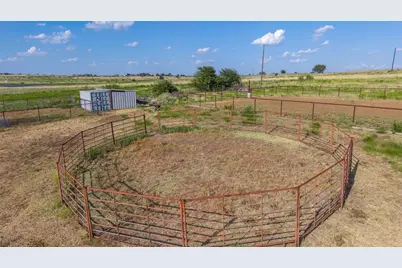8928 County Road 1232, Godley, TX 76044 - Photo 36