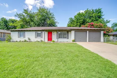 128 SE Robert Street, Burleson, TX 76028 - Photo 1