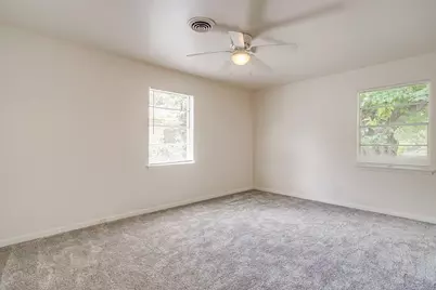 128 SE Robert Street, Burleson, TX 76028 - Photo 8