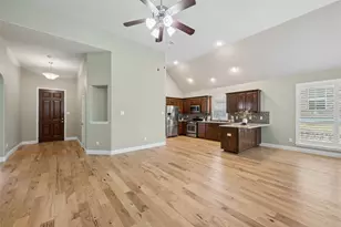 5837 Tuleys Creek Dr, Fort Worth, TX 76137 - Photo 14