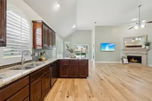 5837 Tuleys Creek Dr, Fort Worth, TX 76137 - Photo 10