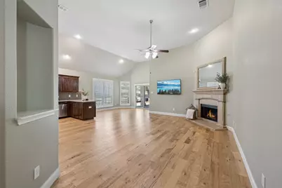 5837 Tuleys Creek Drive, Fort Worth, TX 76137 - Photo 8