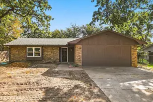 206 Hickory Ln, Hickory Creek, TX 75065 - Photo 2