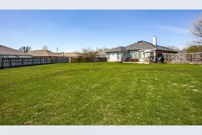 233 Kings Way Court, Rhome, TX 76078 - Photo 16