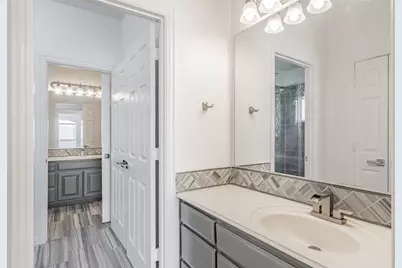 8925 Hunters Glen Trail, Fort Worth, TX 76120 - Photo 32
