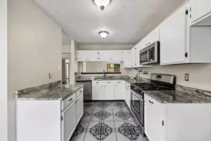 2409 Doral, Mesquite, TX 75150 - Photo 8