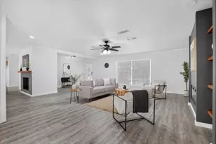 1204 Loma Alta Pl, Cleburne, TX 76033 - Photo 4