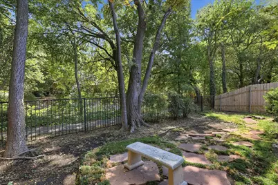 4900 Rockcreek Lane, Plano, TX 75024 - Photo 34