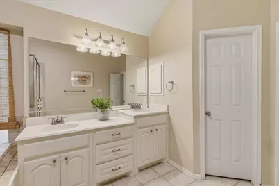 4900 Rockcreek Lane, Plano, TX 75024 - Photo 24