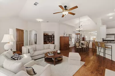 4900 Rockcreek Lane, Plano, TX 75024 - Photo 10