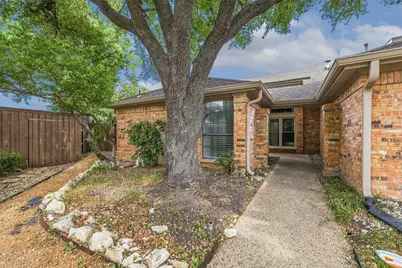 14826 Sopras Circle, Addison, TX 75001 - Photo 2