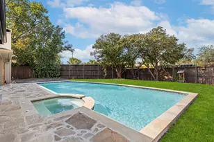 14826 Sopras Cir, Addison, TX 75001 - Photo 30