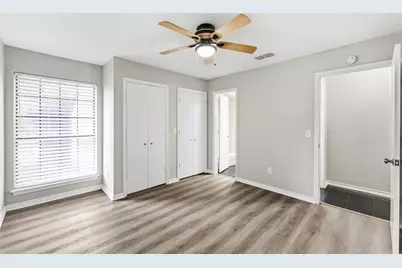 14826 Sopras Circle, Addison, TX 75001 - Photo 16