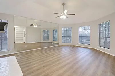 14824 Sopras Circle, Addison, TX 75001 - Photo 4
