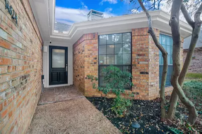 14824 Sopras Circle, Addison, TX 75001 - Photo 2