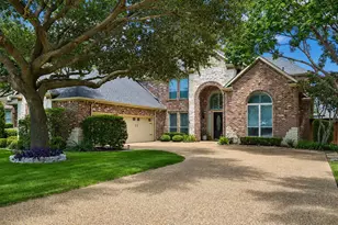 812 White Buffalo Ln, Heath, TX 75032 - Photo 2