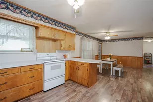 223 Hillcrest St, Sanger, TX 76266 - Photo 12