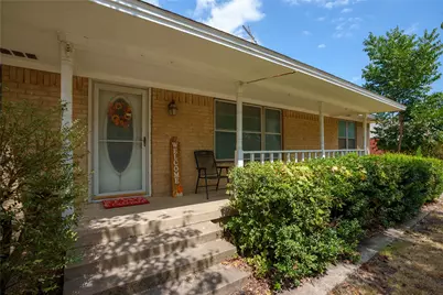 223 Hillcrest Street, Sanger, TX 76266 - Photo 2