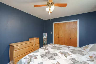 223 Hillcrest Street, Sanger, TX 76266 - Photo 22