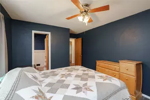 223 Hillcrest St, Sanger, TX 76266 - Photo 18