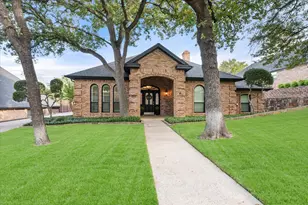 4909 Rockford Ct, Arlington, TX 76017 - Photo 1