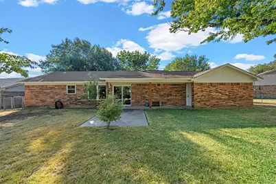 7113 Oxford Drive, Waco, TX 76712 - Photo 24