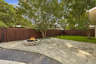 6828 Santa Maria Ln, Dallas, TX 75214 - Photo 24