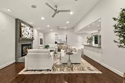 6828 Santa Maria Lane, Dallas, TX 75214 - Photo 2