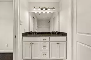 6828 Santa Maria Ln, Dallas, TX 75214 - Photo 22