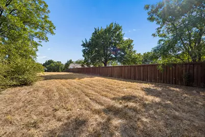 1221 Lebanon Avenue, Dallas, TX 75208 - Photo 4