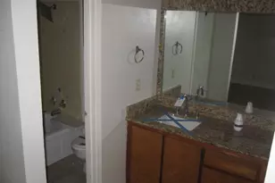 411 Ashland Dr, Gainesville, TX 76240 - Photo 8