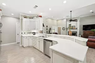 109 Visalia Ln, Denton, TX 76210 - Photo 6