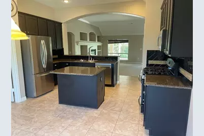 11705 Oak Brook Court, Denton, TX 76207 - Photo 4