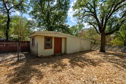 402 SE 20th Street, Mineral Wells, TX 76067 - Photo 24