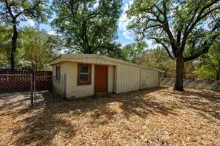 402 SE 20th St, Mineral Wells, TX 76067 - Photo 24